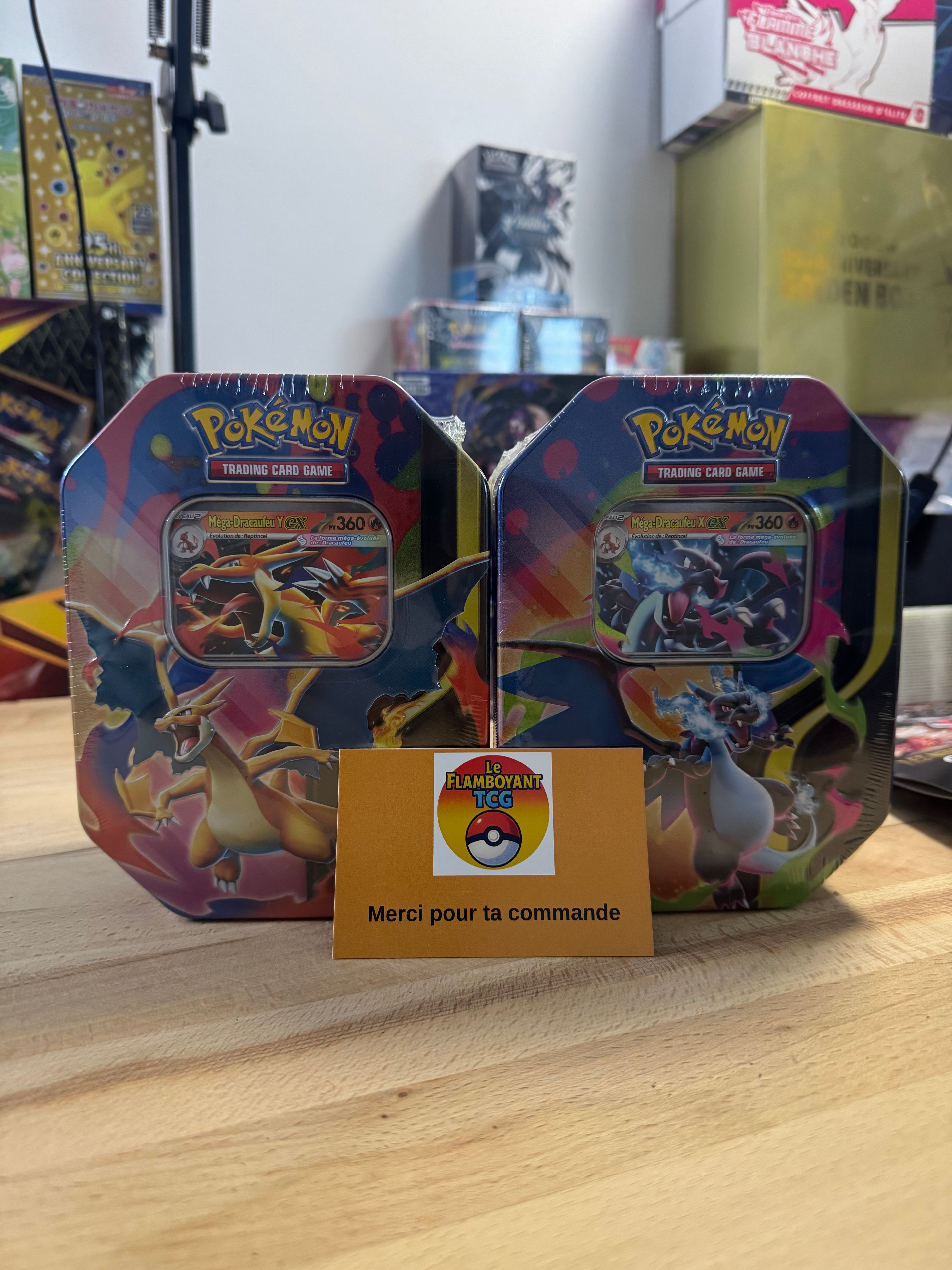 Pokébox – Méga-Dracaufeu X et Y ( peut être vendu à l’unité sur demande )